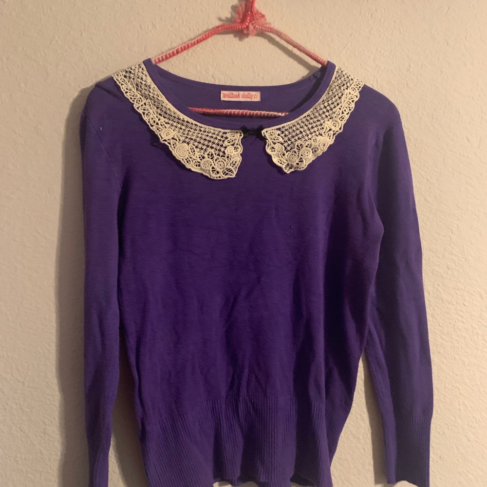 Trollied Dolly purple L Peter Pan collar sweater